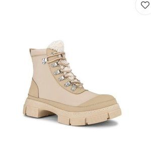 Steve Madden Hildy Boot in Tan
